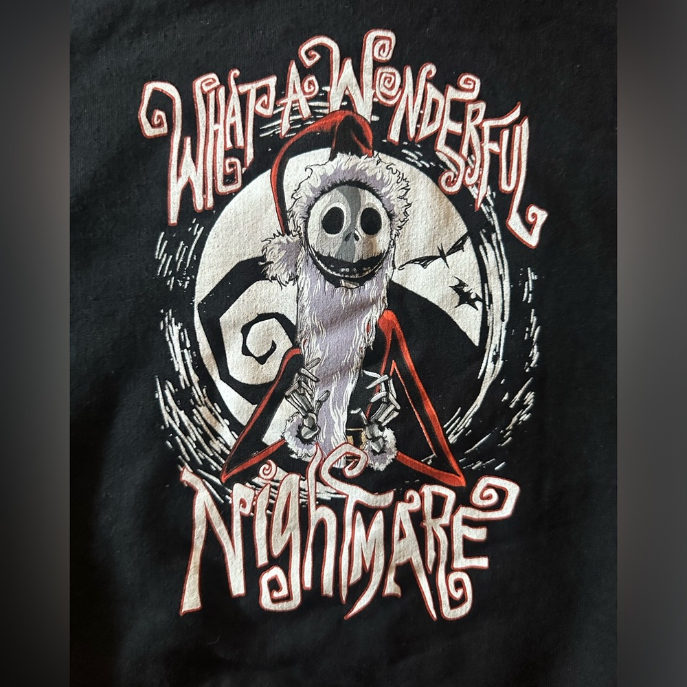 NWT Disney’s The Nightmare Before Christmas 🎄 Hoodie size medium